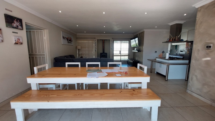 4 Bedroom Property for Sale in Rant En Dal Gauteng