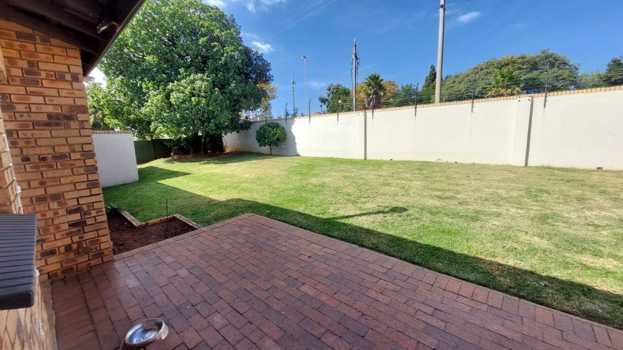 4 Bedroom Property for Sale in Rant En Dal Gauteng