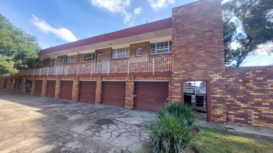 2 Bedroom Property for Sale in Greenhills Gauteng