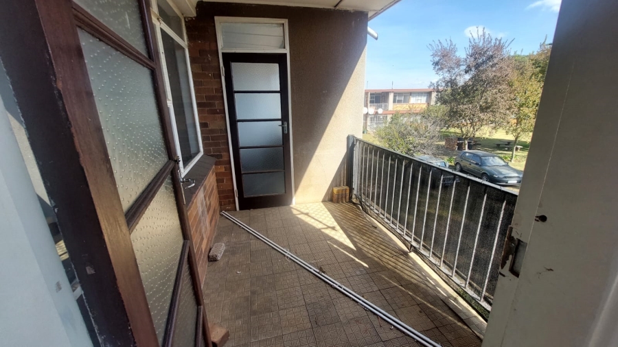 2 Bedroom Property for Sale in Greenhills Gauteng