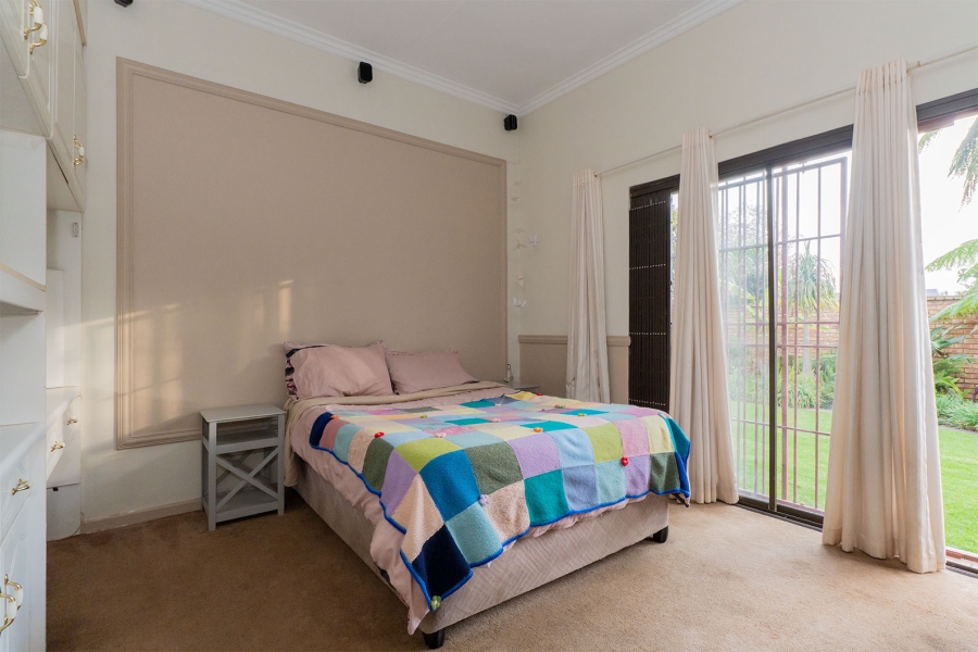 5 Bedroom Property for Sale in Allen Grove Gauteng