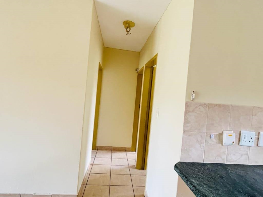 To Let 2 Bedroom Property for Rent in Halfway Gardens Gauteng