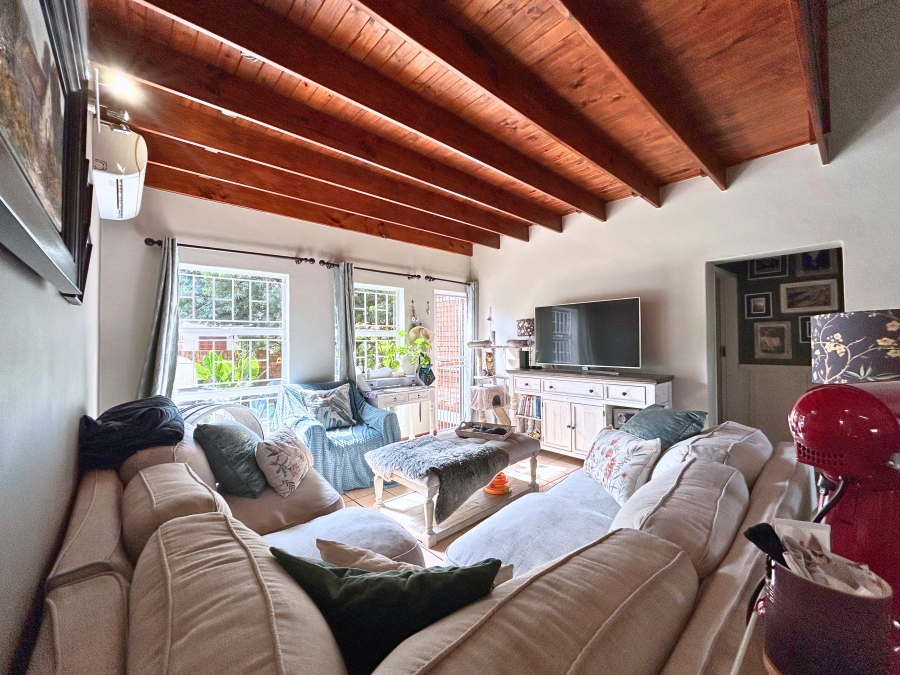 3 Bedroom Property for Sale in Eldoraigne Gauteng