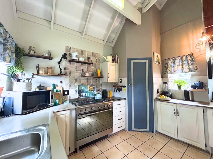 3 Bedroom Property for Sale in Eldoraigne Gauteng