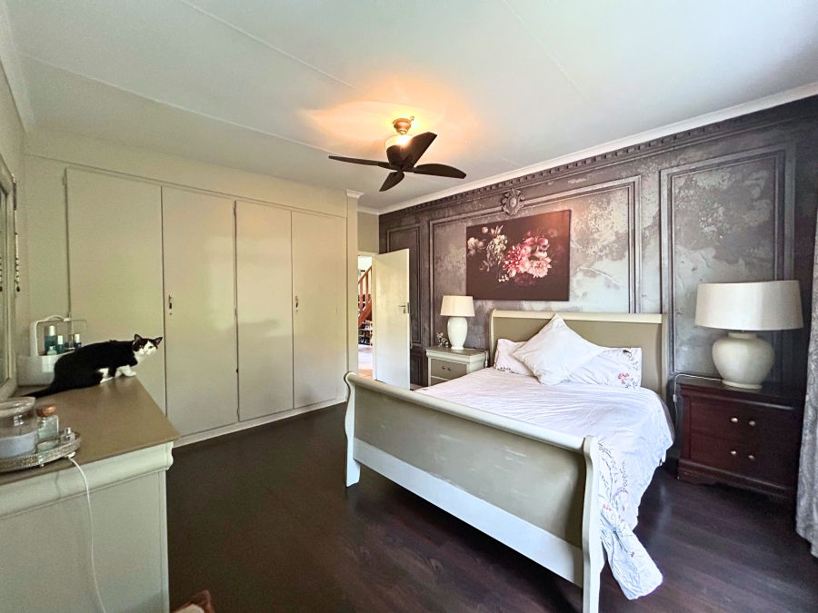 3 Bedroom Property for Sale in Eldoraigne Gauteng