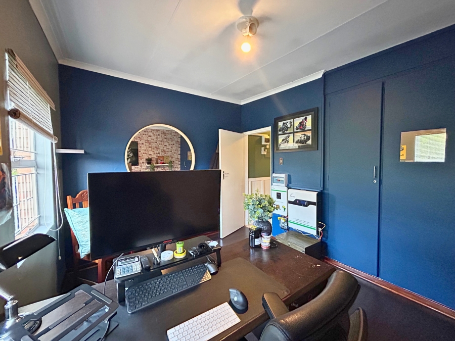 3 Bedroom Property for Sale in Eldoraigne Gauteng