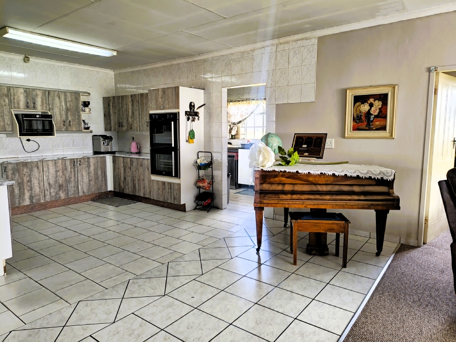 3 Bedroom Property for Sale in Roodepoort AH Gauteng