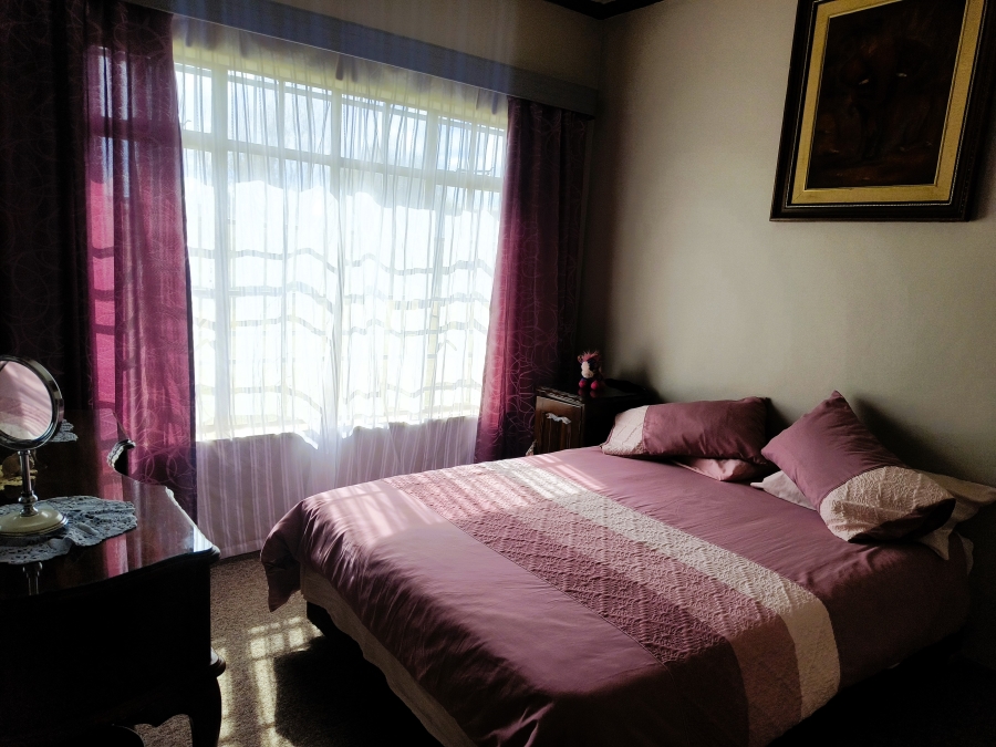 3 Bedroom Property for Sale in Roodepoort AH Gauteng