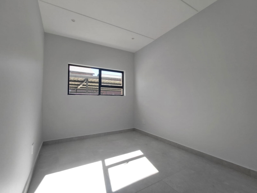 To Let 3 Bedroom Property for Rent in Bryanston Gauteng