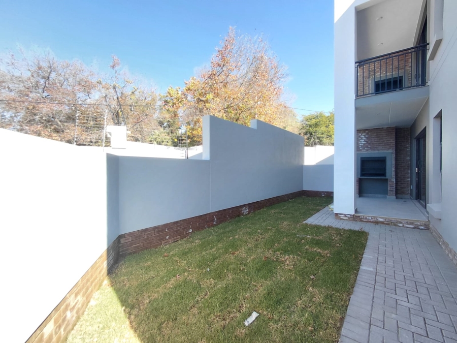 To Let 3 Bedroom Property for Rent in Bryanston Gauteng