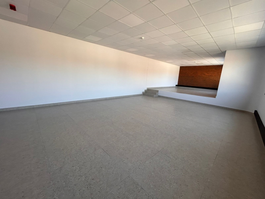 To Let Commercial Property for Rent in Samrand Business Park Gauteng