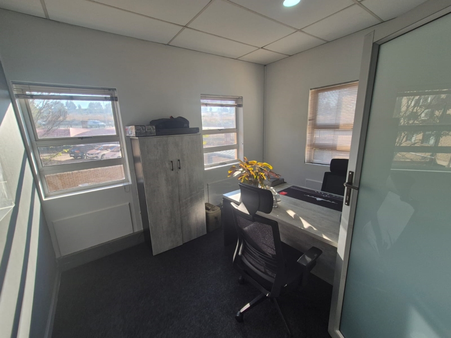 To Let Commercial Property for Rent in Route 21 Business Park Gauteng