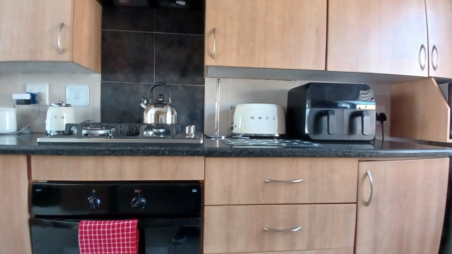 To Let 2 Bedroom Property for Rent in Meyersdal Gauteng