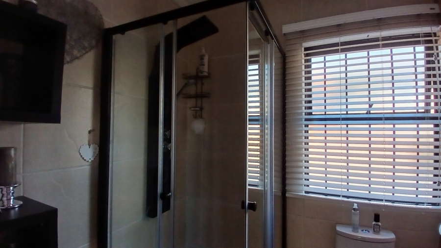 To Let 2 Bedroom Property for Rent in Meyersdal Gauteng