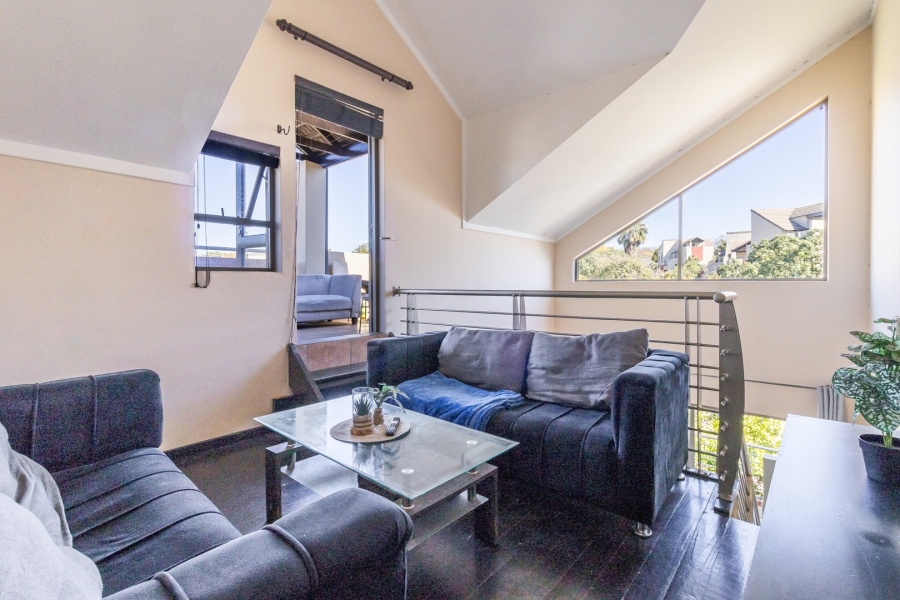 1 Bedroom Property for Sale in Lonehill Gauteng