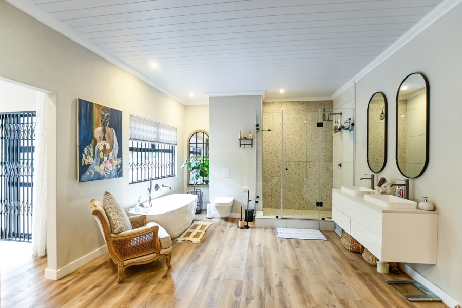 6 Bedroom Property for Sale in Irene Gauteng