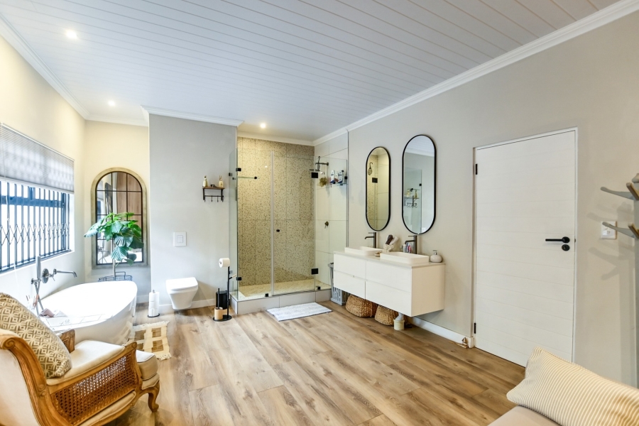 6 Bedroom Property for Sale in Irene Gauteng