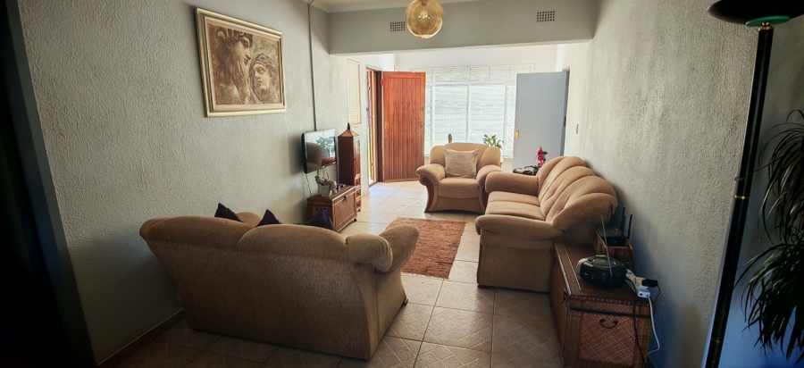 4 Bedroom Property for Sale in Brackenhurst Gauteng