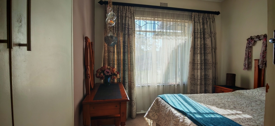 4 Bedroom Property for Sale in Brackenhurst Gauteng