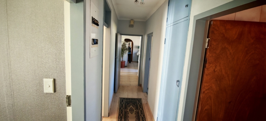 4 Bedroom Property for Sale in Brackenhurst Gauteng