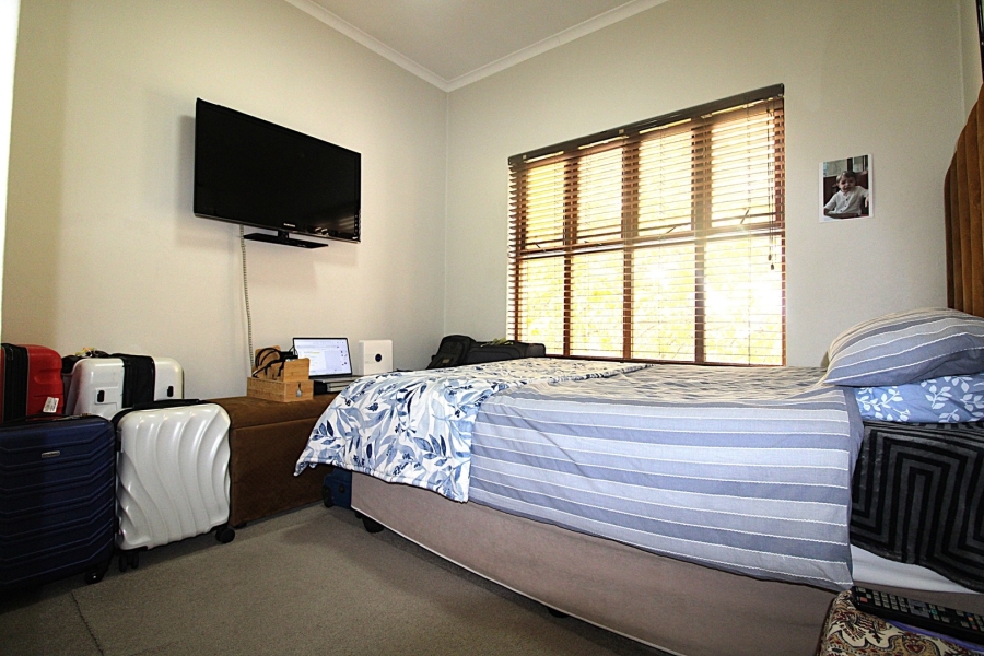 2 Bedroom Property for Sale in Bryanston Gauteng