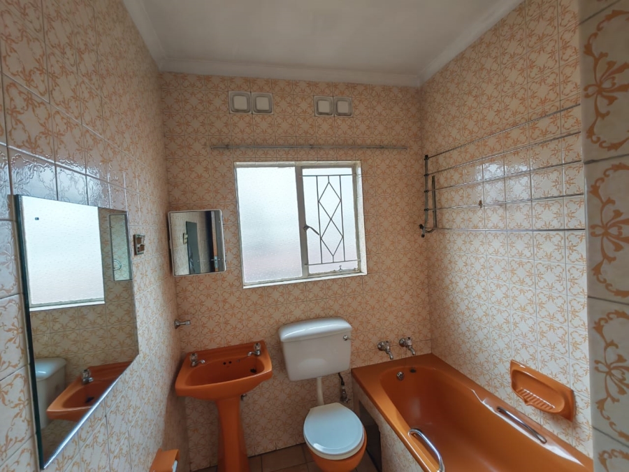 2 Bedroom Property for Sale in New Redruth Gauteng