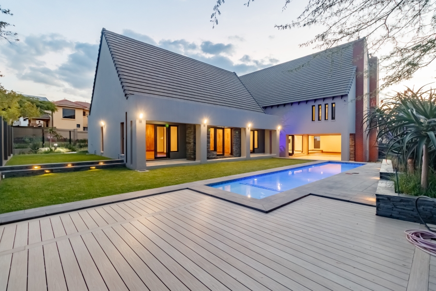 4 Bedroom Property for Sale in Carlswald North Estate Gauteng