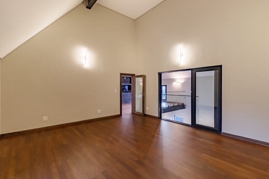 4 Bedroom Property for Sale in Carlswald North Estate Gauteng