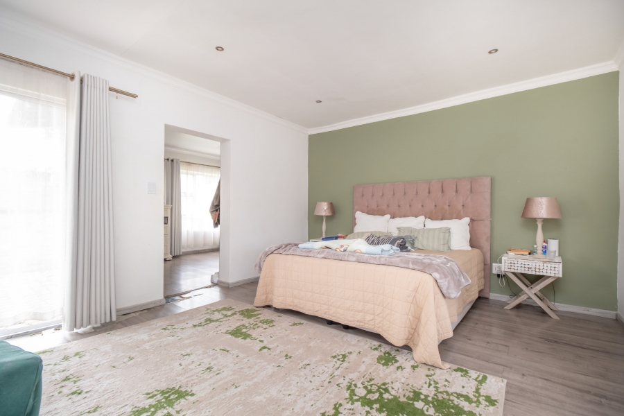 6 Bedroom Property for Sale in Fourways Gauteng