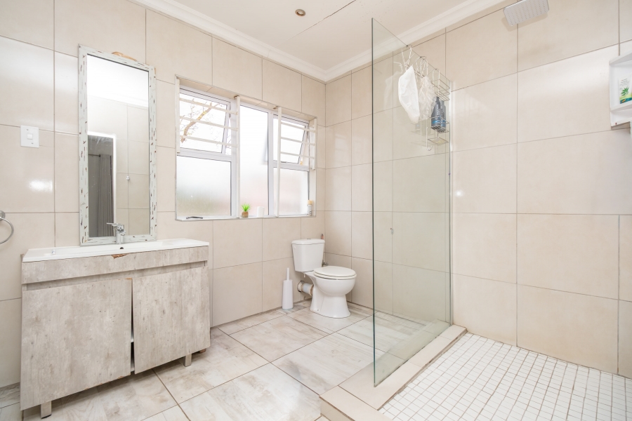 6 Bedroom Property for Sale in Fourways Gauteng