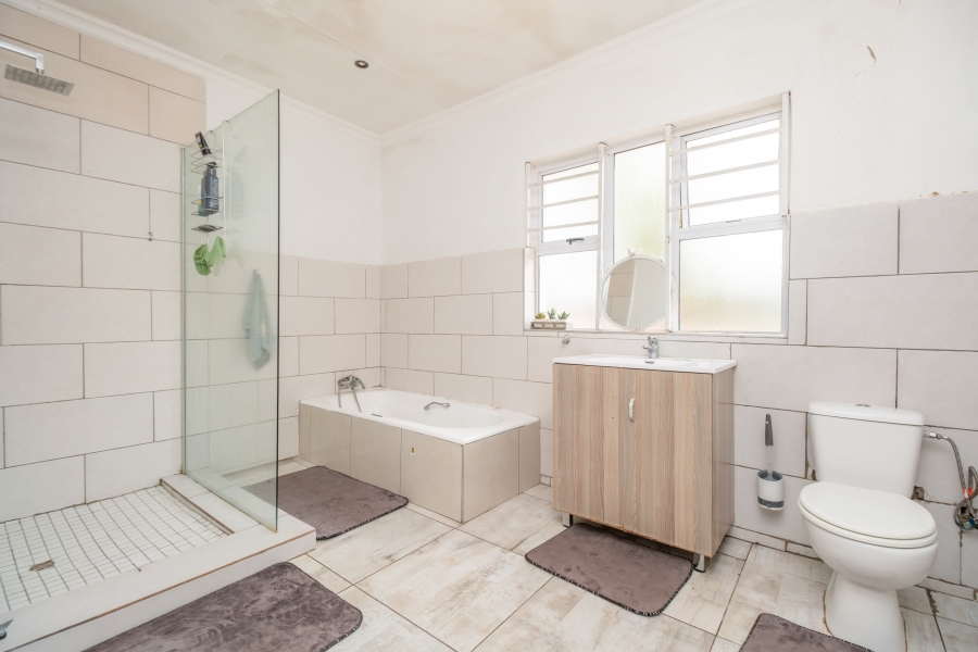 6 Bedroom Property for Sale in Fourways Gauteng