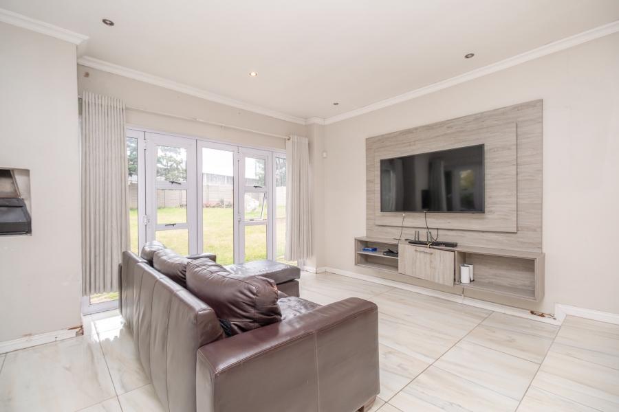 6 Bedroom Property for Sale in Fourways Gauteng