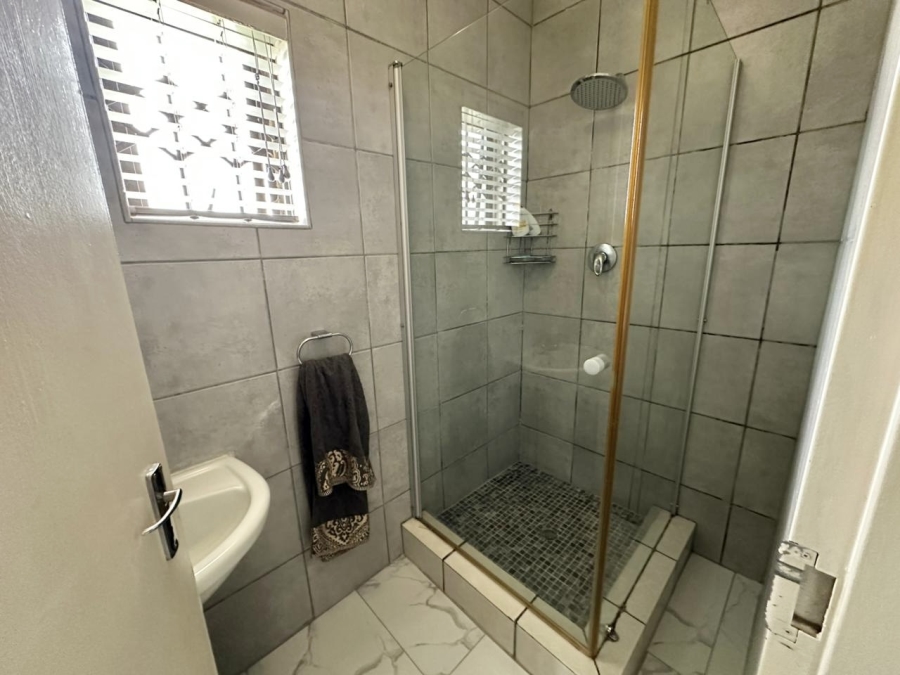 3 Bedroom Property for Sale in South Hills Gauteng