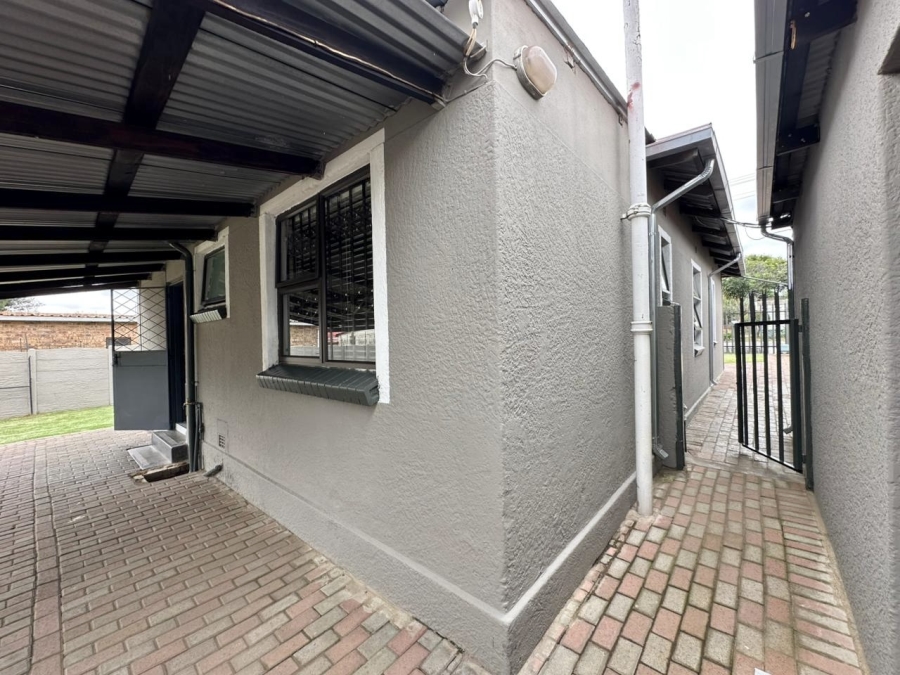 3 Bedroom Property for Sale in South Hills Gauteng