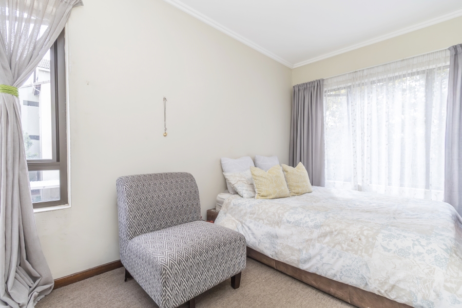 2 Bedroom Property for Sale in Bryanston Gauteng