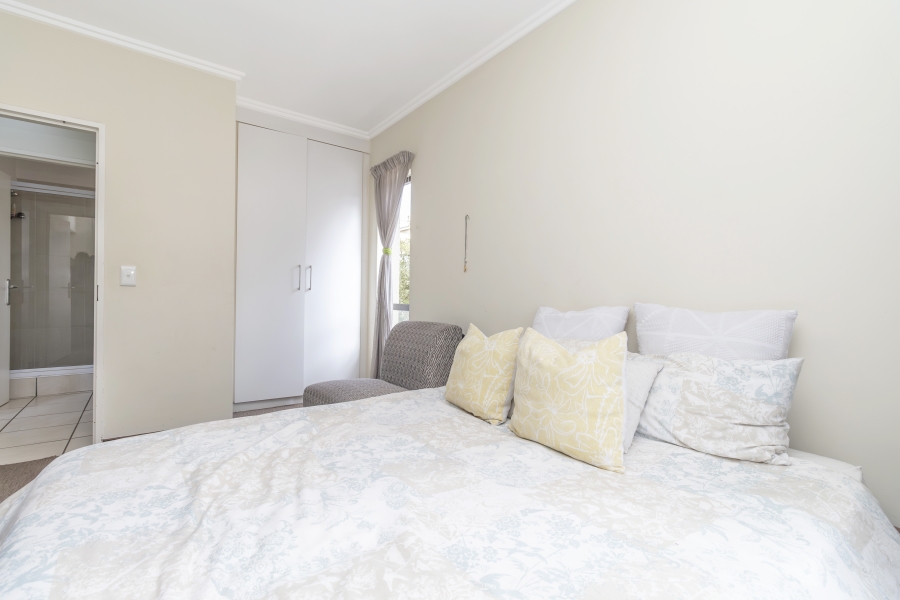 2 Bedroom Property for Sale in Bryanston Gauteng