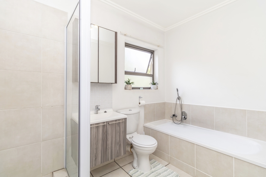 2 Bedroom Property for Sale in Bryanston Gauteng