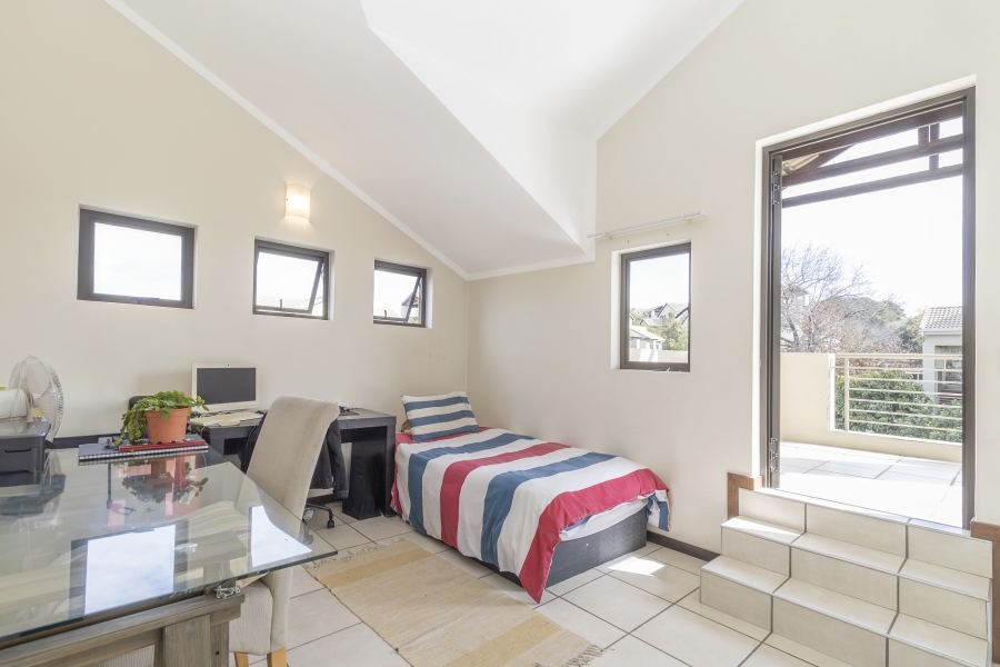 2 Bedroom Property for Sale in Bryanston Gauteng