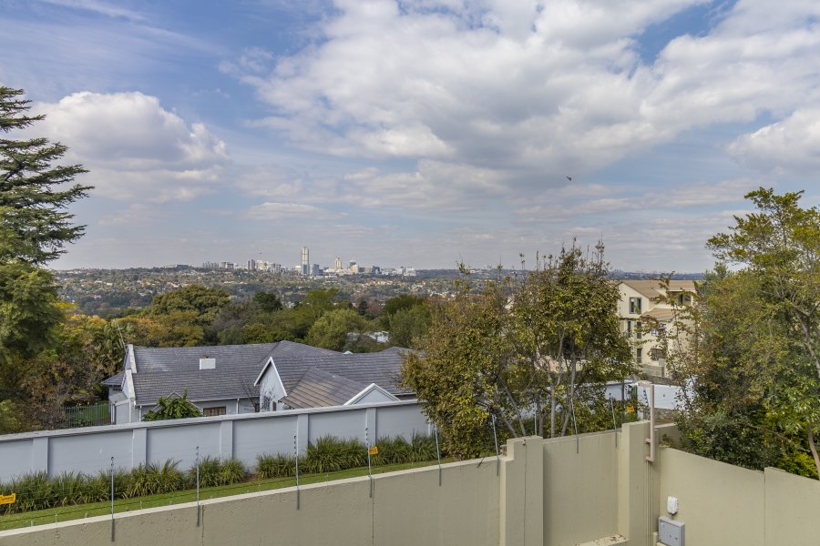 2 Bedroom Property for Sale in Bryanston Gauteng