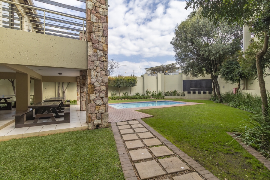 2 Bedroom Property for Sale in Bryanston Gauteng