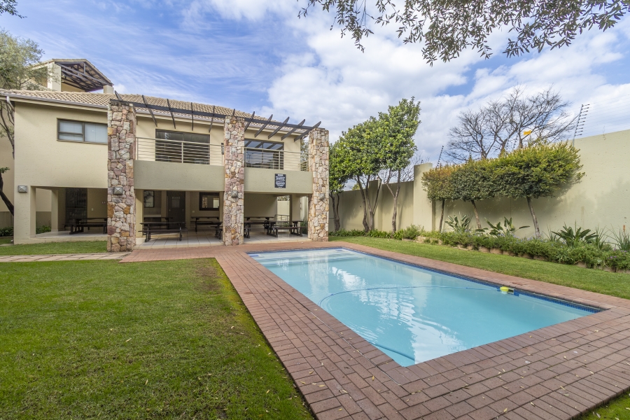 2 Bedroom Property for Sale in Bryanston Gauteng