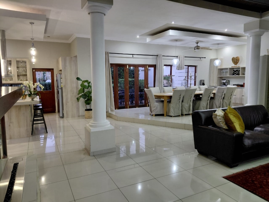 8 Bedroom Property for Sale in Groenkloof Gauteng