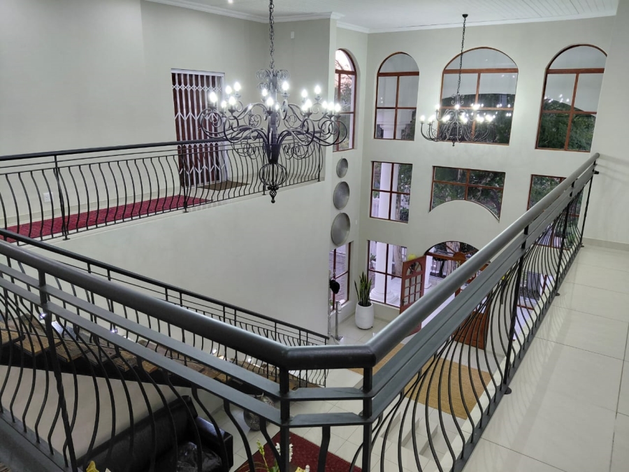 8 Bedroom Property for Sale in Groenkloof Gauteng