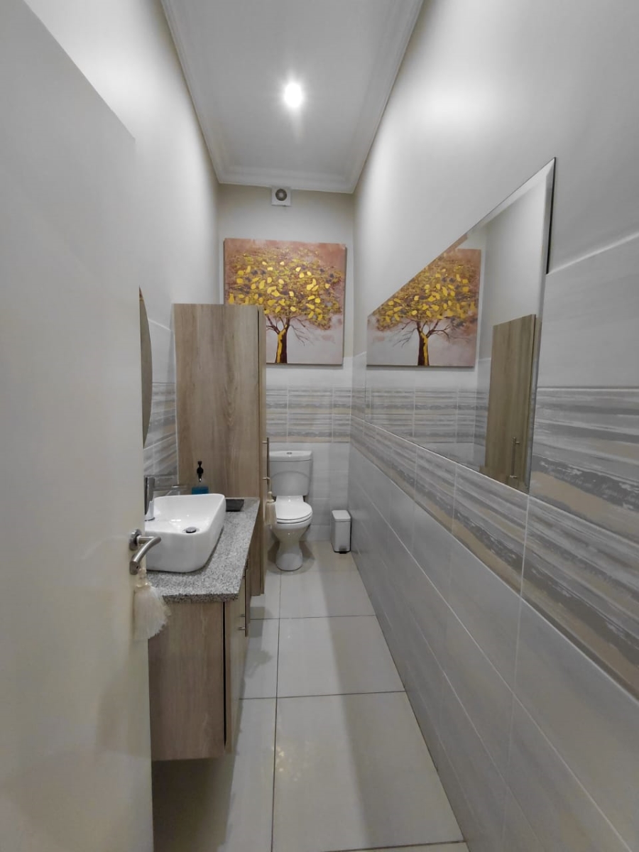 8 Bedroom Property for Sale in Groenkloof Gauteng