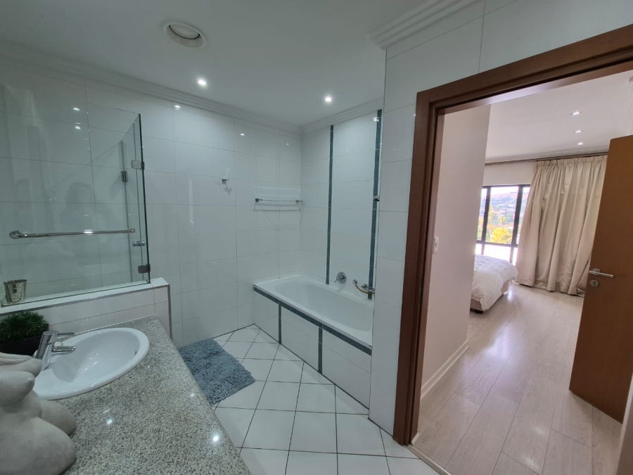 2 Bedroom Property for Sale in Bedfordview Gauteng
