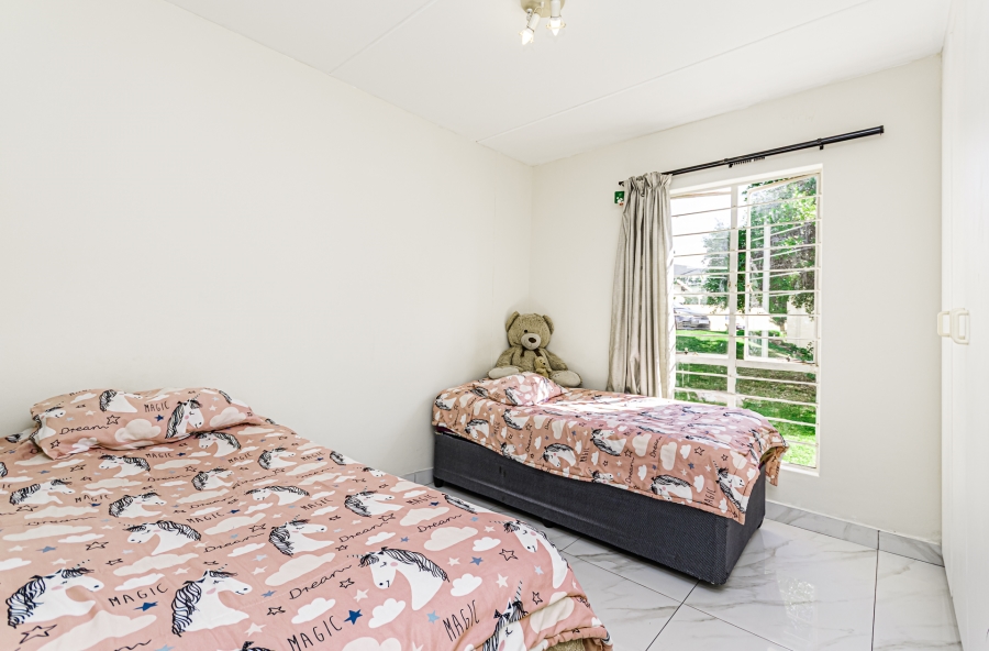 2 Bedroom Property for Sale in Sundowner Gauteng