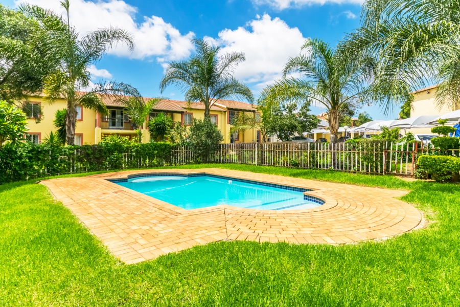 2 Bedroom Property for Sale in Sundowner Gauteng