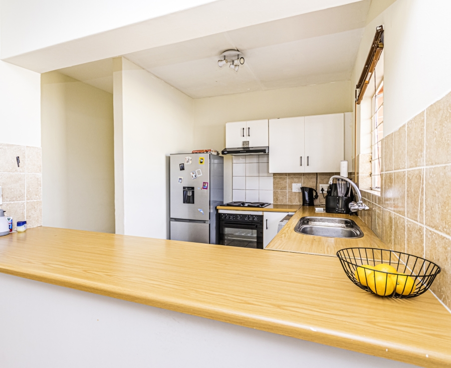 2 Bedroom Property for Sale in Sundowner Gauteng