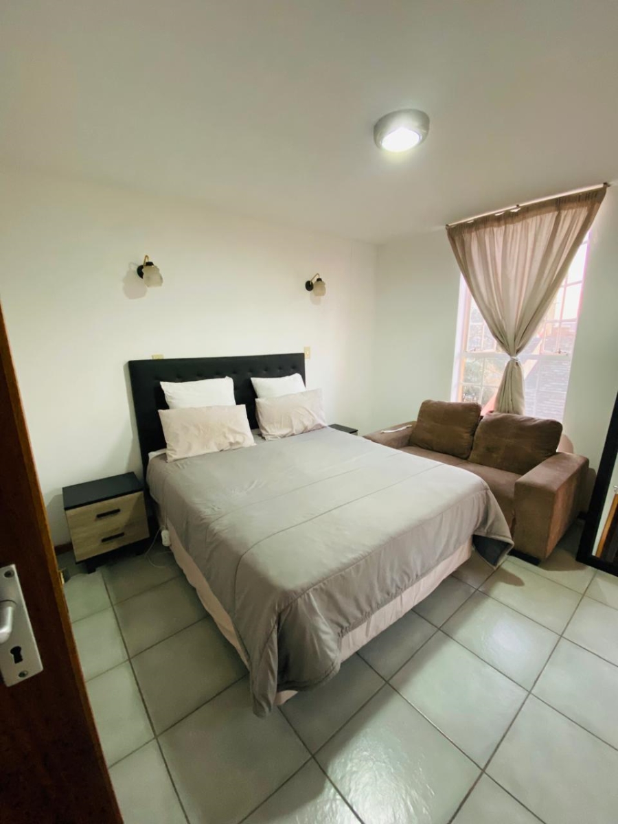 2 Bedroom Property for Sale in Sunnyside Gauteng