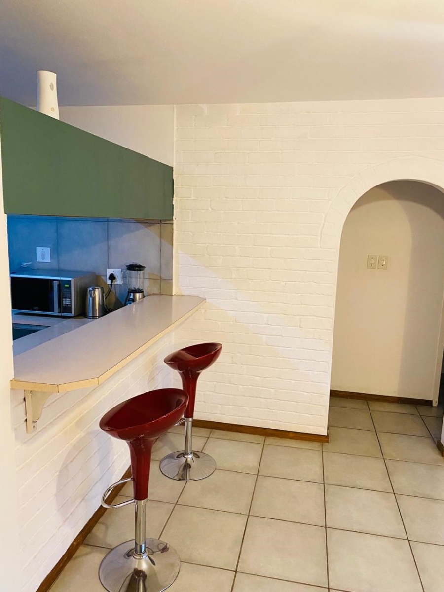 2 Bedroom Property for Sale in Sunnyside Gauteng